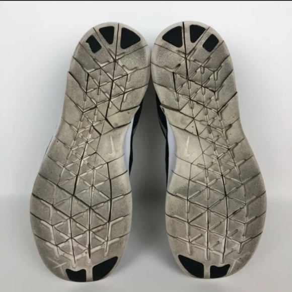 Nike Free RN Running Shoe - Picture 9 of 11